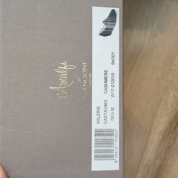 Amalfi  by Rangoni Cashmere slipons - Picture 2 of 4